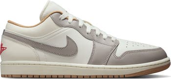 Air Jordan 1 Low Sneaker