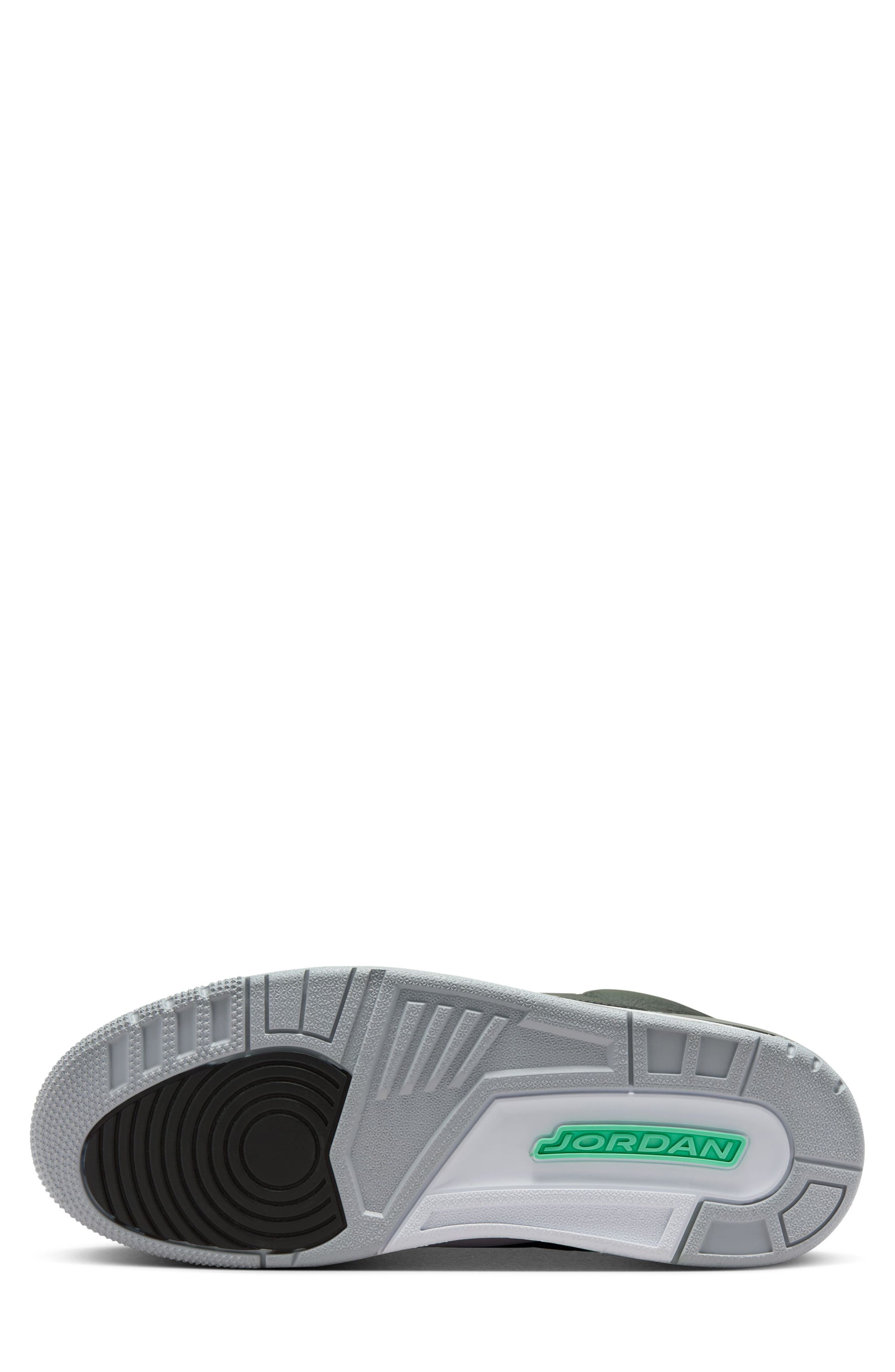 Jordan Air Jordan 3 Retro Basketball Sneaker, Alternate, color, 
