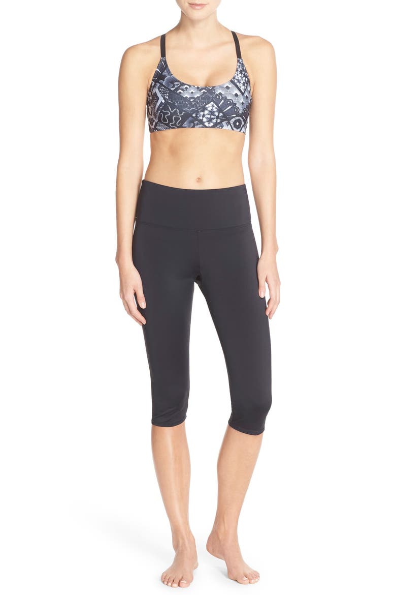 'Sun Ray' Cutout Back Capris, Alternate, color, BLACK