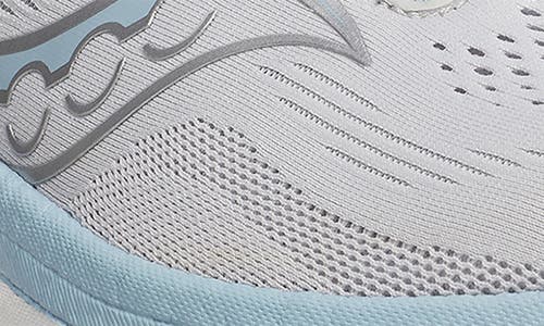 Saucony Ride 18 Running Shoe In Cloud/dream