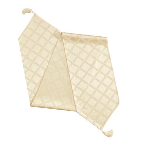 Laurel Leaf Reversible Table Runner