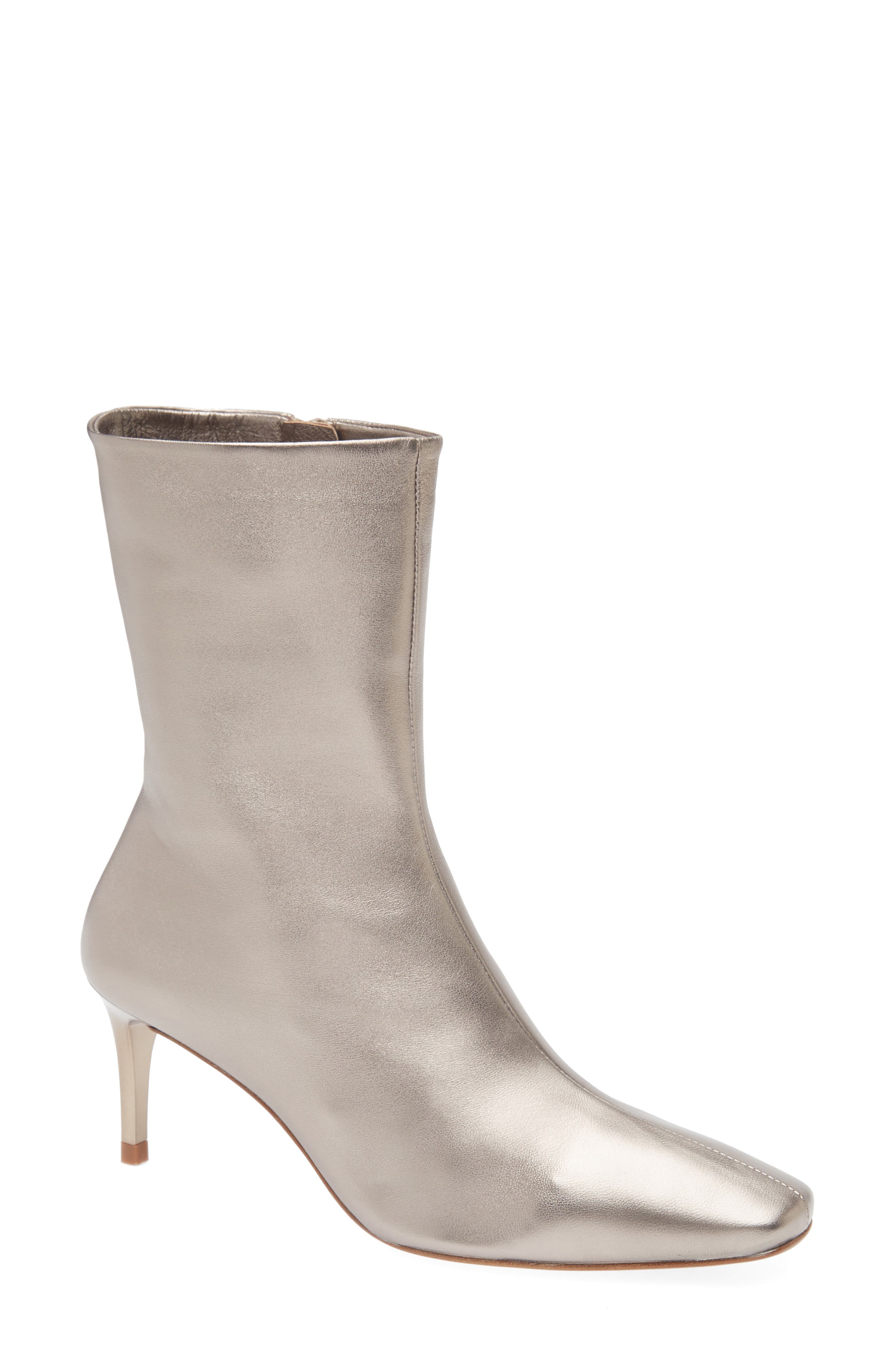 Pedro Garcia Ileen Boot