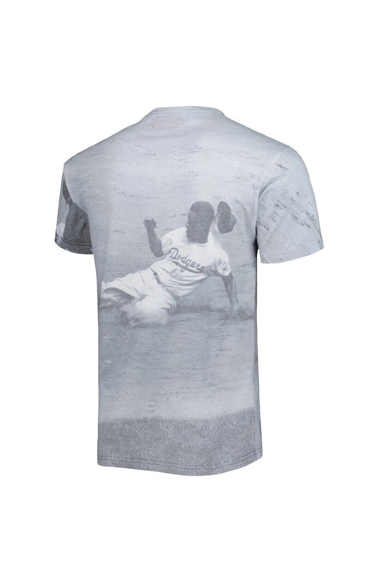 Mitchell & Ness Men's Mitchell & Ness Jackie Robinson Brooklyn Dodgers Cooperstown Collection Highlight Player T-Shirt, Alternate, color, White