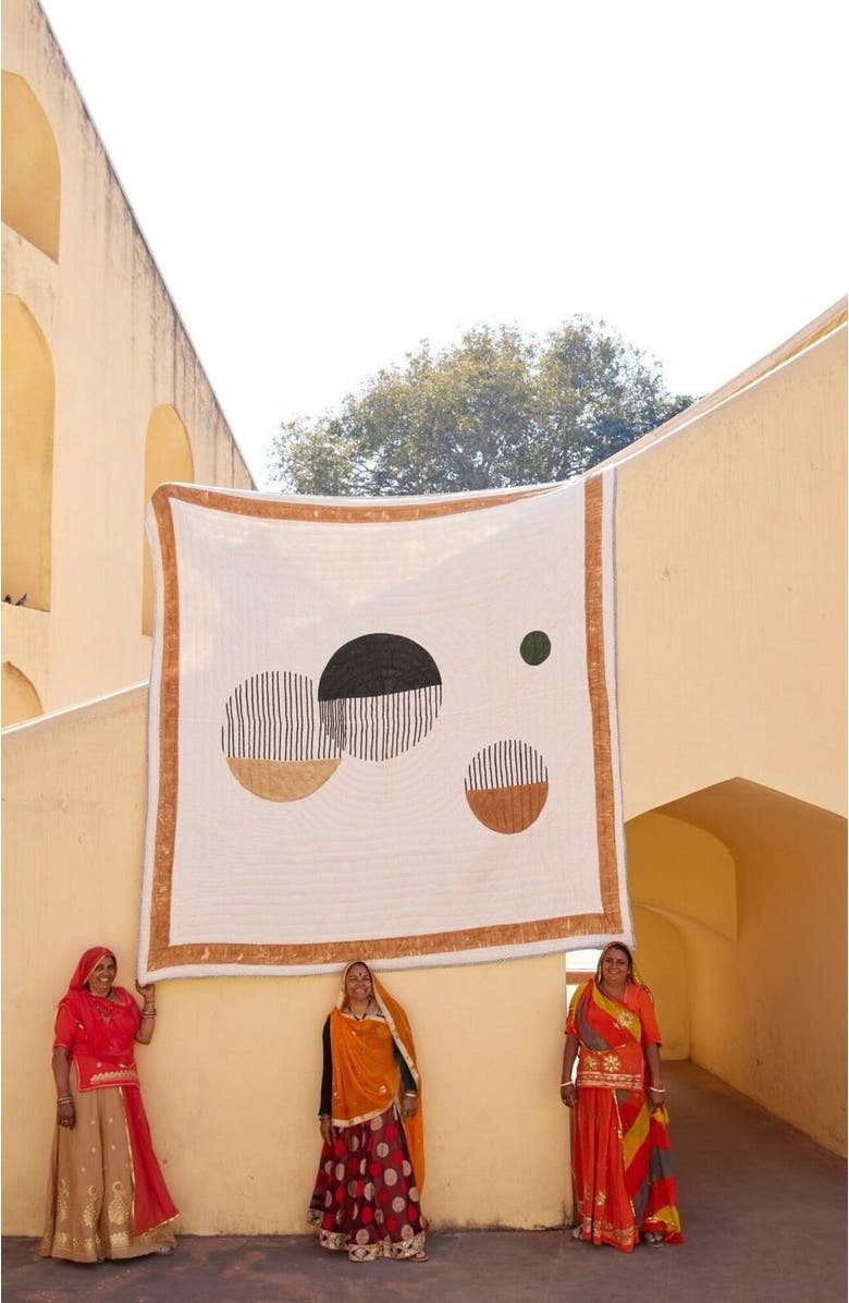 CQC LA HORIZON Quilt Bedding Set With 2 Shams, Alternate, color, Yellow, Orange, White