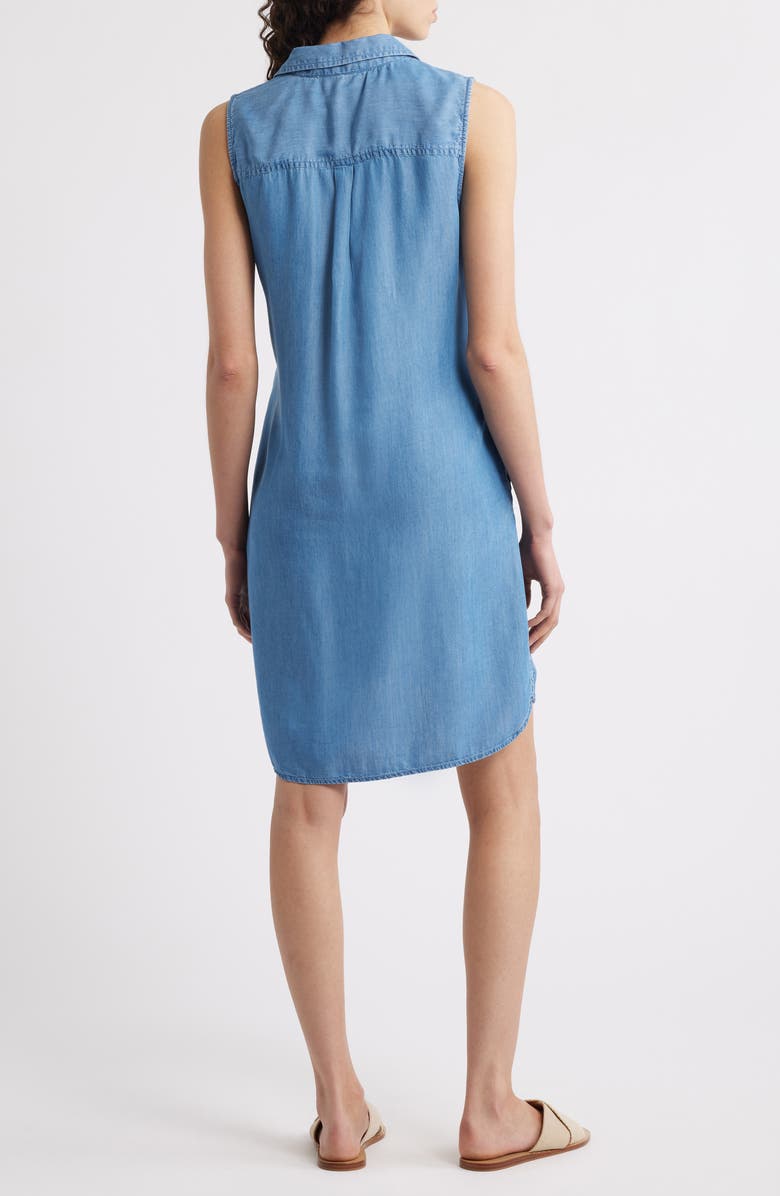 beachlunchlounge Jinni Split Neck Sleeveless Denim Shift Dress, Alternate, color, Medium Wash