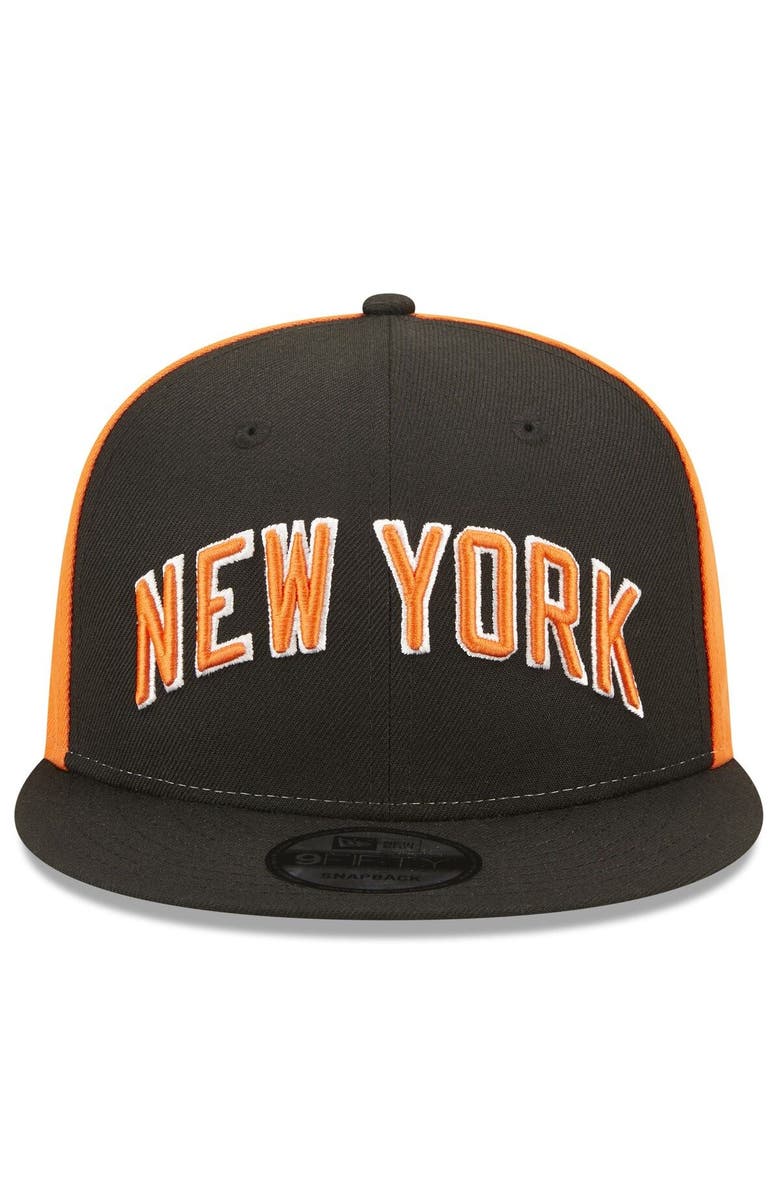 New Era Men's New Era  Black New York Knicks 2022/23 City Edition Official 9FIFTY Snapback Adjustable Hat, Alternate, color, 