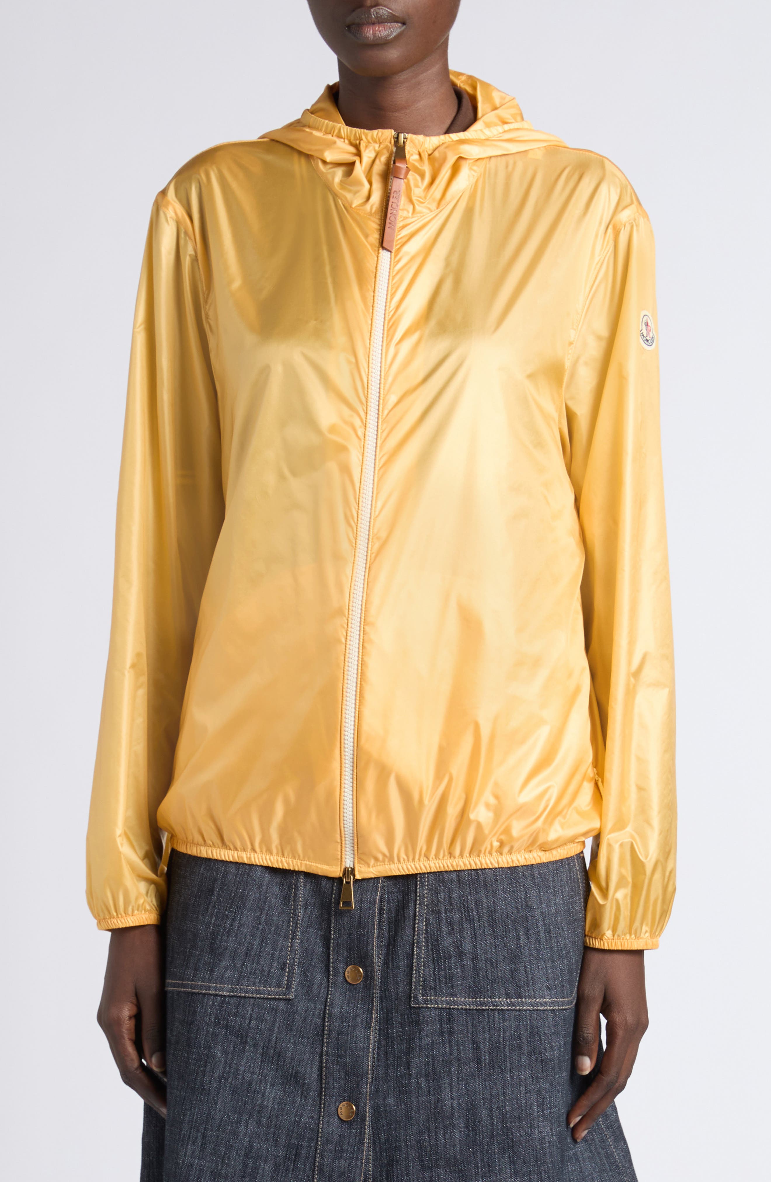 selected YELLOW