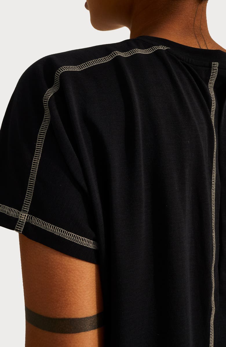 Sweaty Betty Halle Berry x Sweaty Betty Patience Split Back T-Shirt, Alternate, color, 