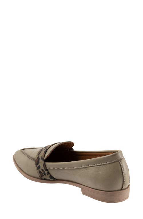 Bueno Bristol Pointed Toe Loafer In Green