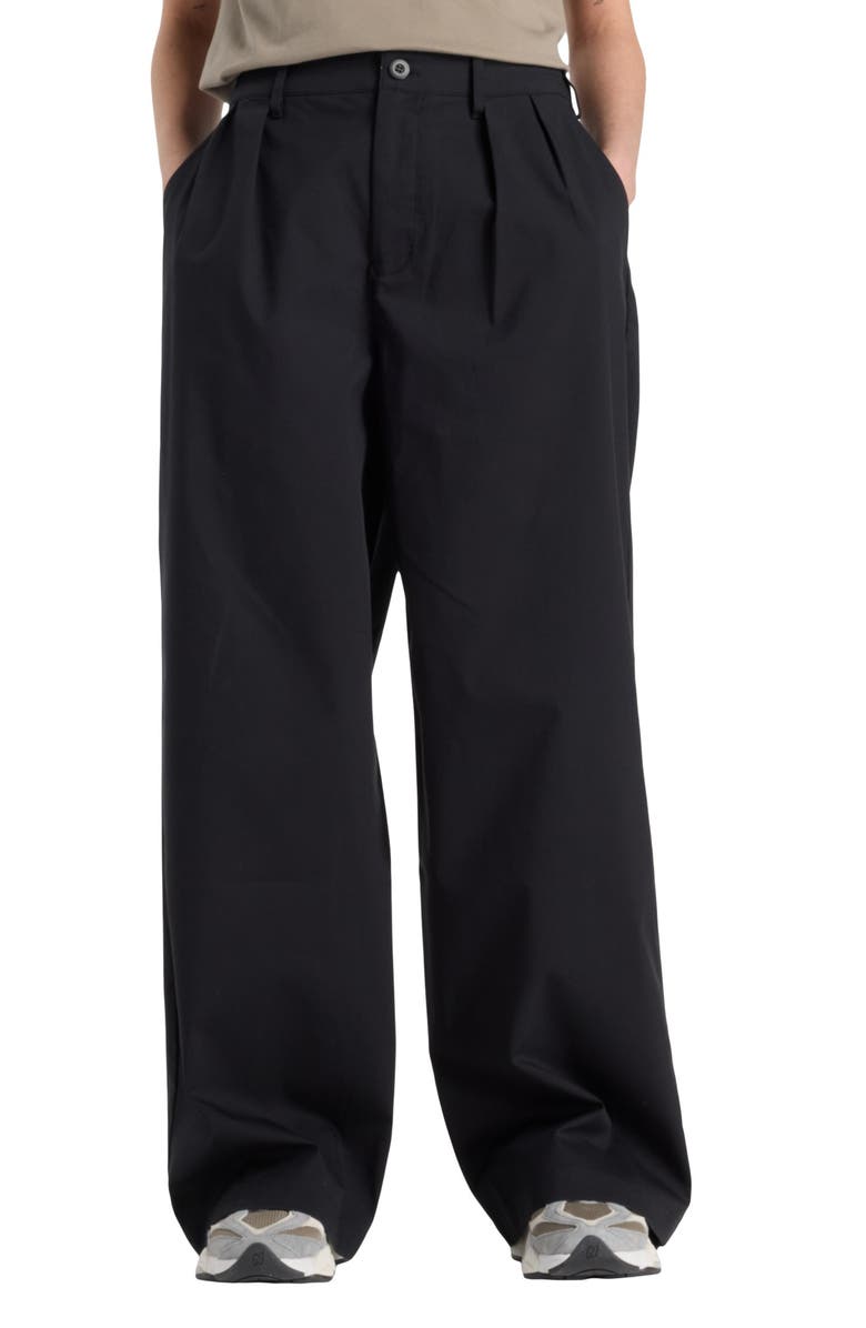 New Balance Boylston Pleated Cotton Blend Twill Pants, Main, color, 