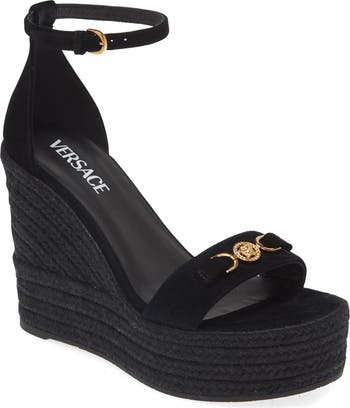 サンダル・ミュール VERSACE SS25 'Medusa '95' sandals (1018364DVT2P 1W560) Medusa '95 Satin Sandals 115 mm Black,Gold | VERSACE US