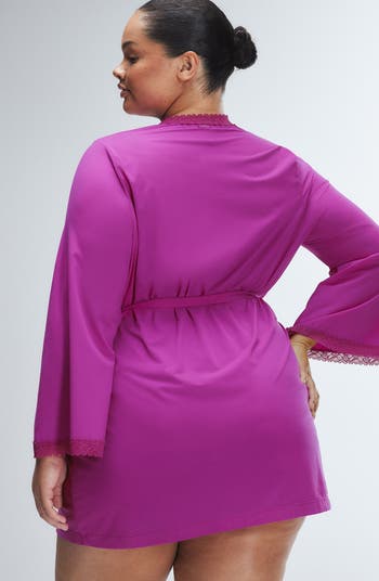 Snug Hug Short Robe