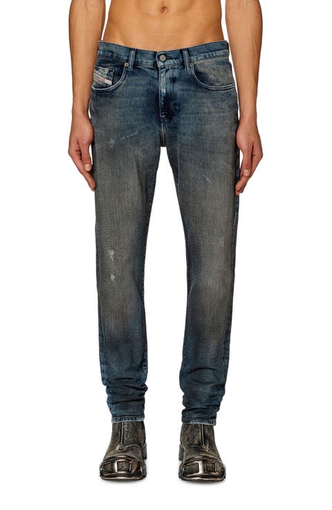 D-Strukt Distressed Slim Fit Jeans (Denim)