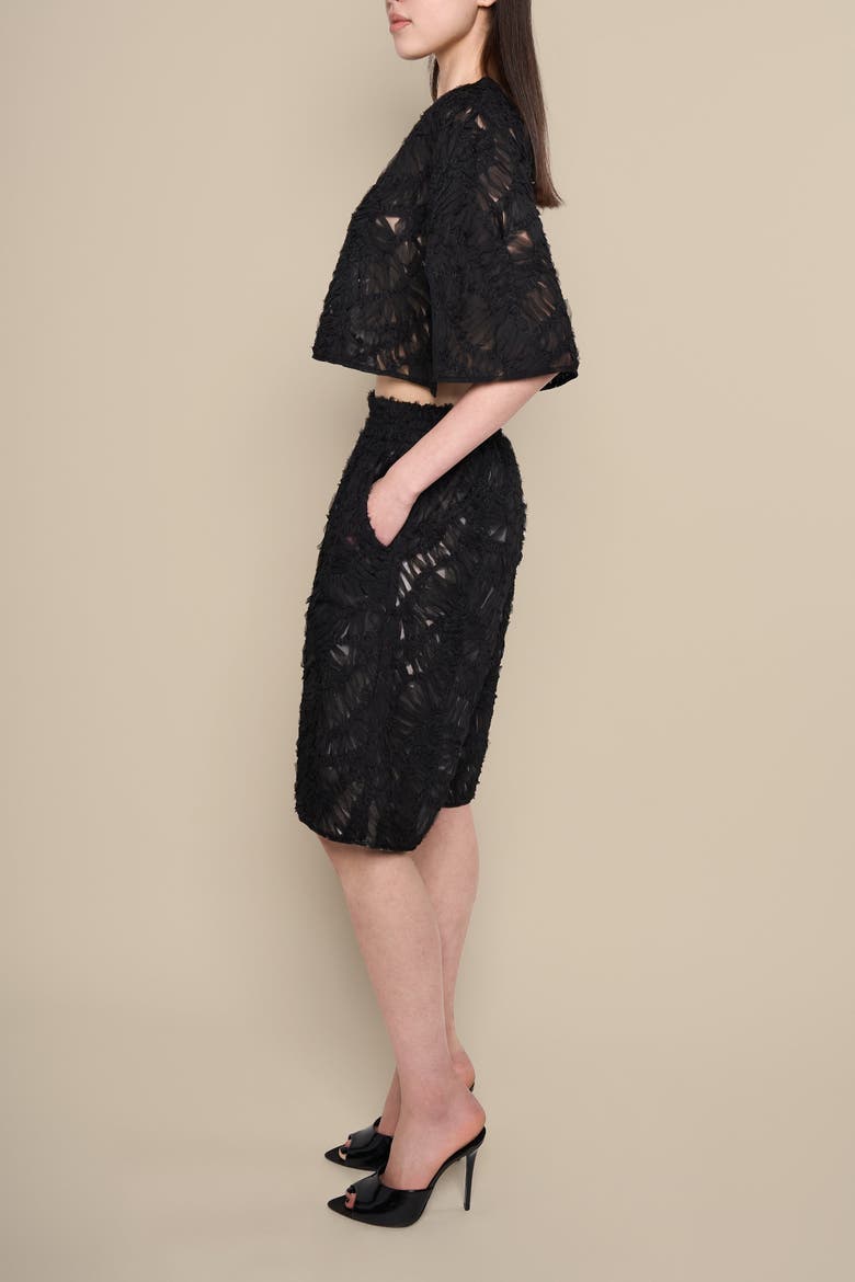 Fleur Sheer Lace Relaxed High-Waist Boyfriend Shorts, Alternate, color, Black