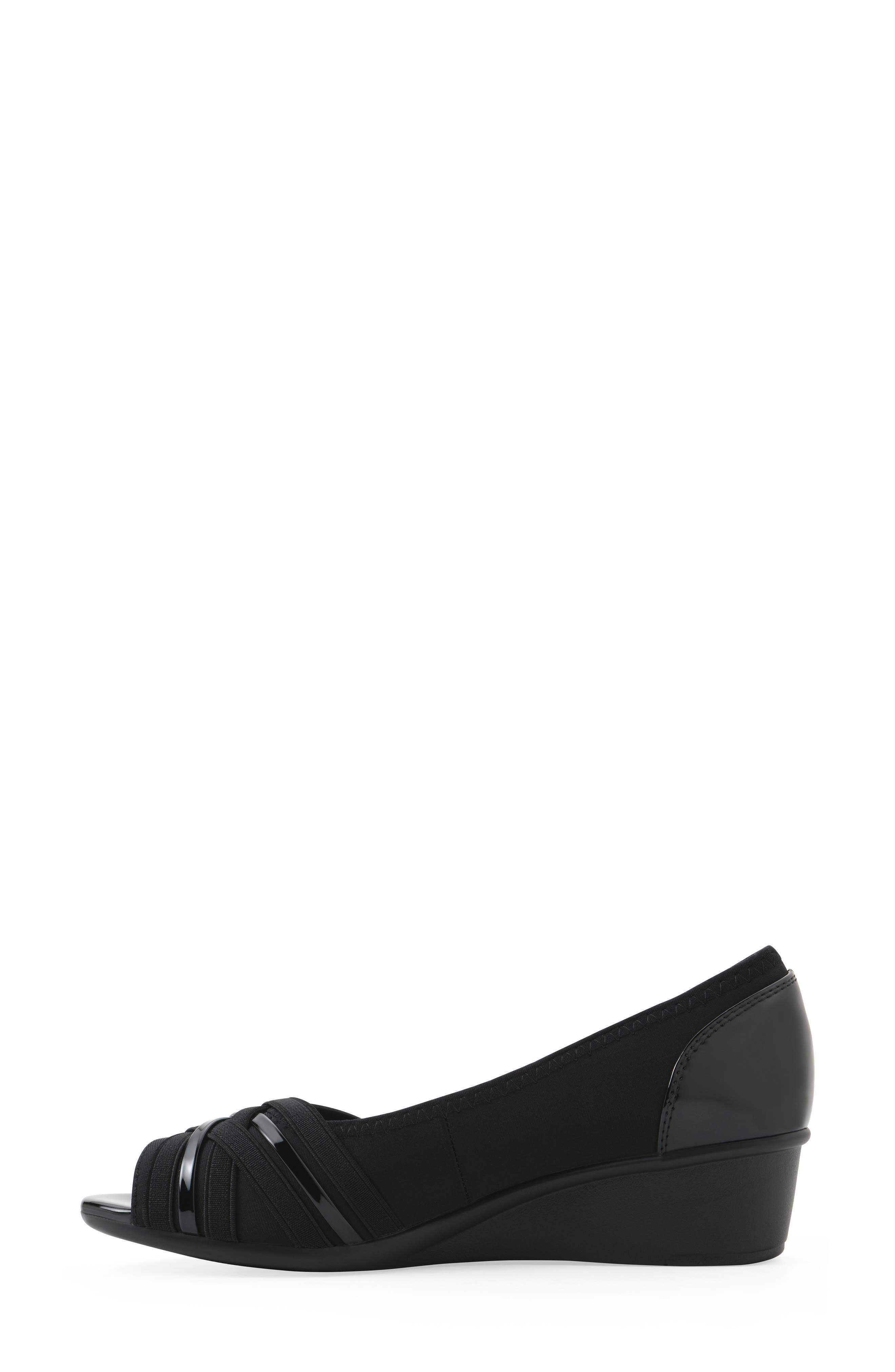 CLIFFS BY WHITE MOUNTAIN Boldest Wedge Peep Toe Pump, Alternate, color, 