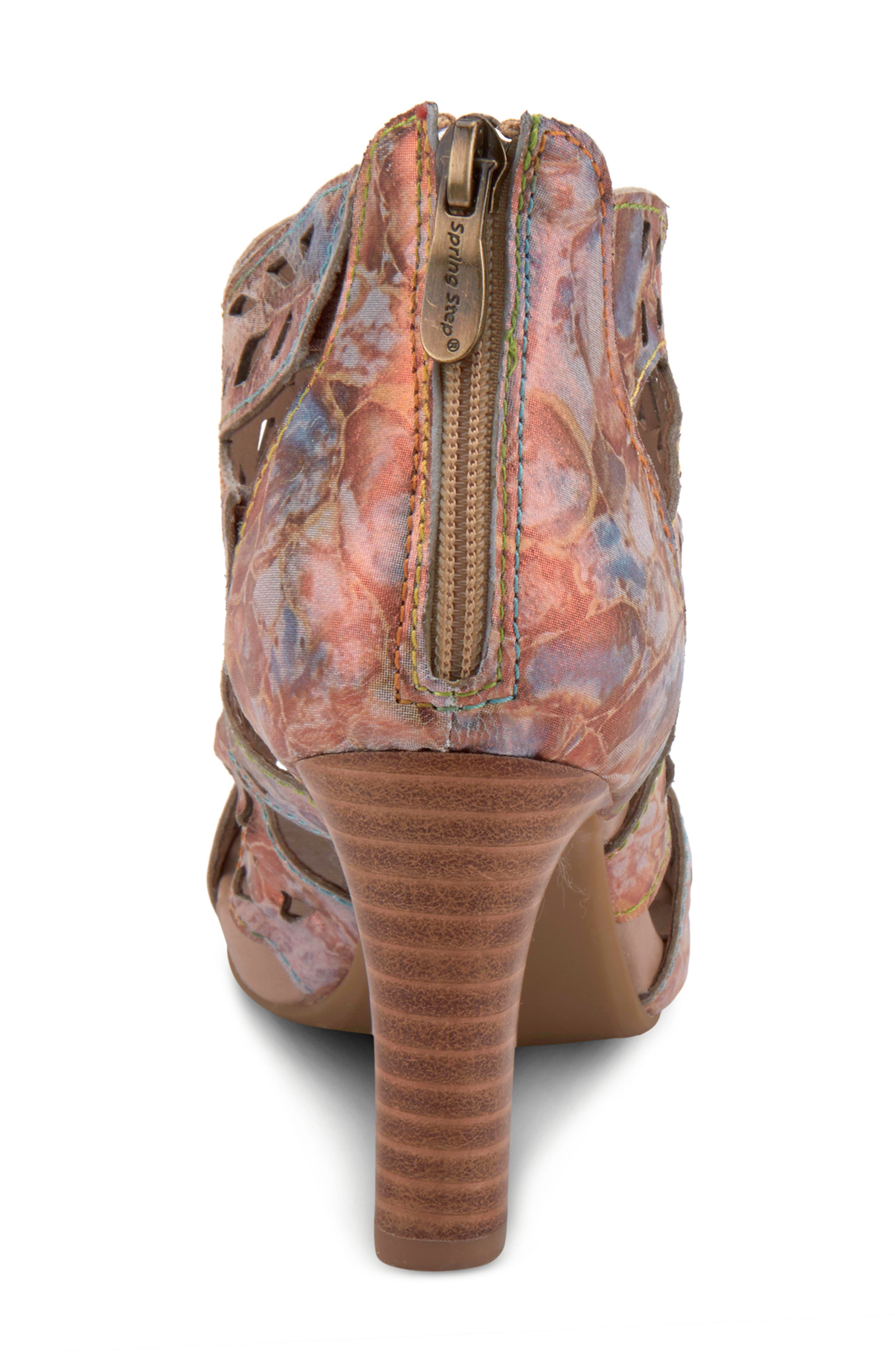 L'Artiste Amora Sandal, Alternate, color, BRONZE LEATHER
