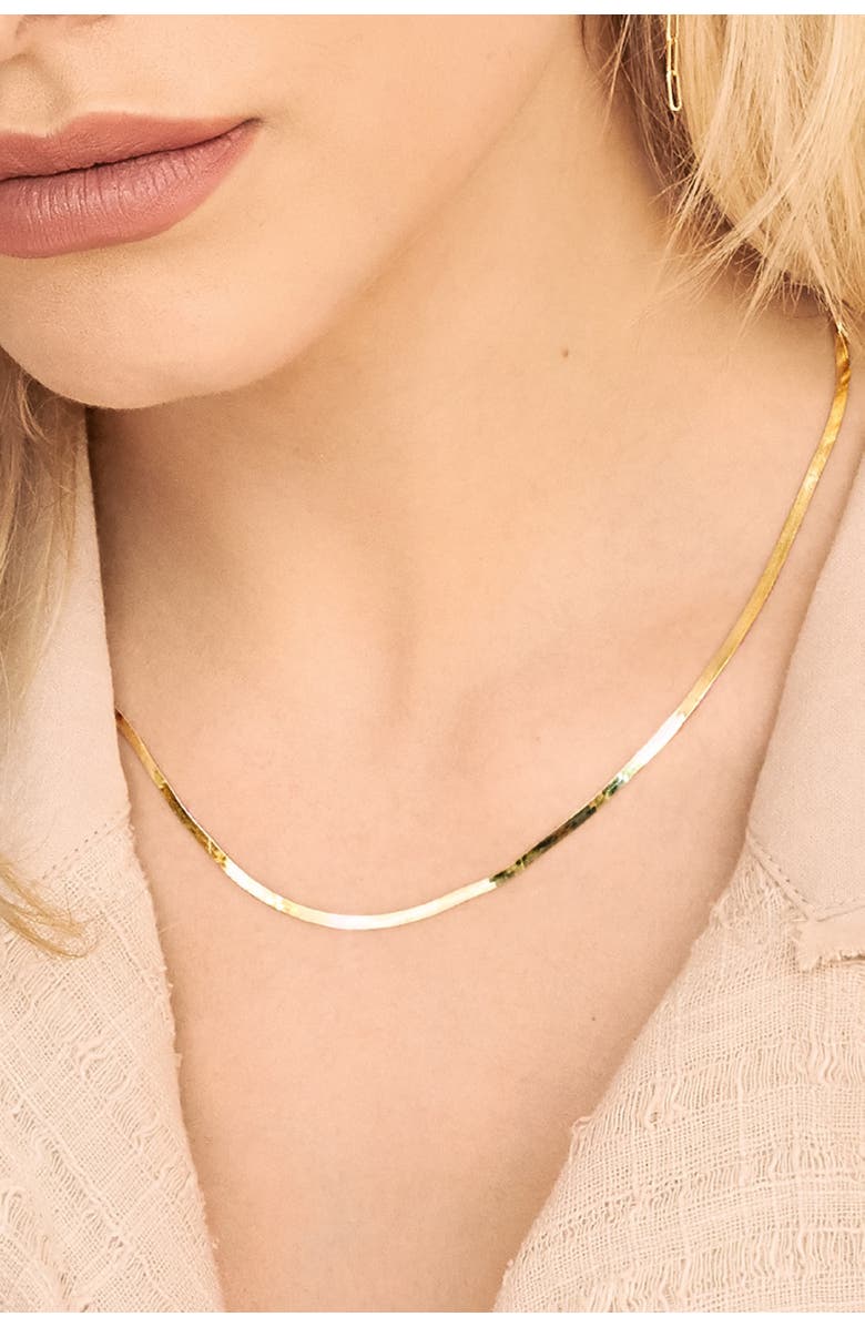 Oradina 14K Gold Park Avenue Herringbone Chain, Alternate, color, Yellow Gold