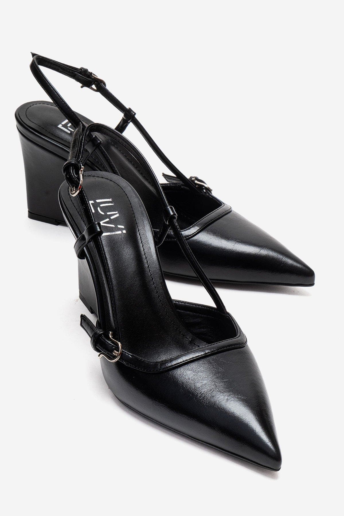 Prologue Shoes Celia Pointed Toe Wedge Pump, Main, color, Black