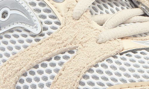 Saucony Progrid Triumph 4 Sneaker In Neutral