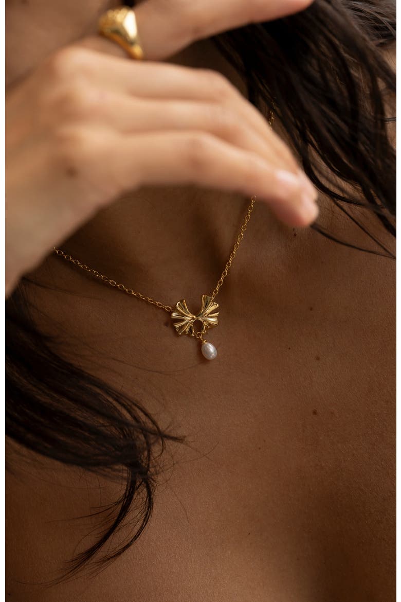 Simone Necklace, Alternate, color, Yellow Gold