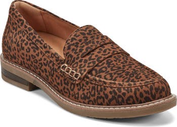 Earth Footwear Women's Evvie Loafer Flat