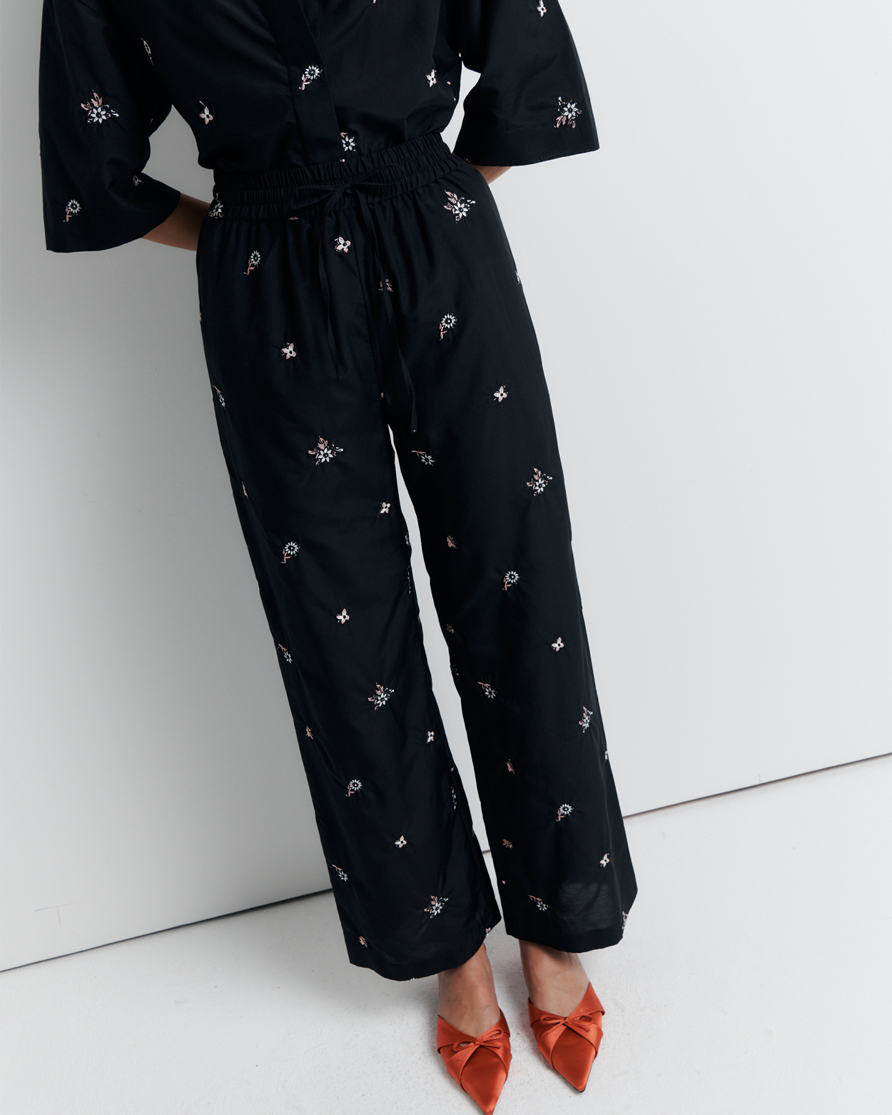 Romy Nightshade Pant in Black 