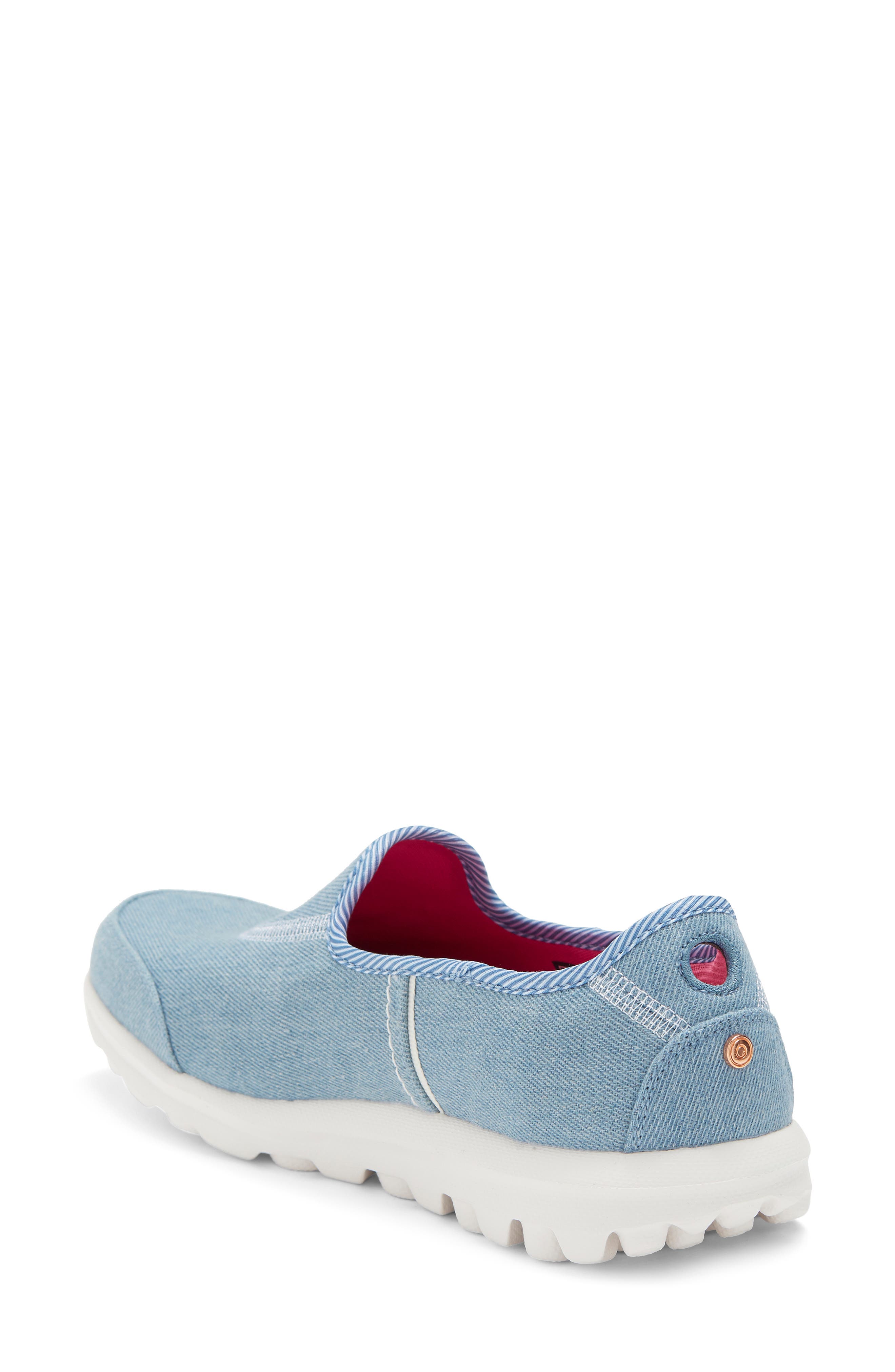 SKECHERS Go Walk Classic Sneaker, Alternate, color, 