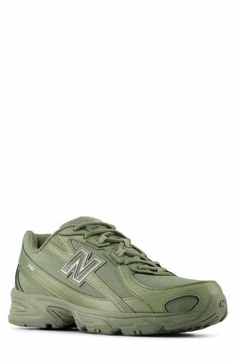 New Balance Gender Inclusive 740 Sneaker