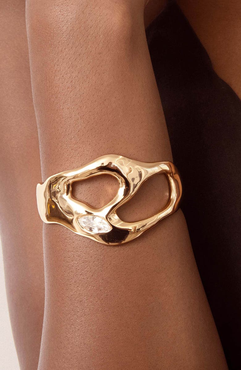 Ettika Statement Luxe Cuff Bracelet, Alternate, color, Gold