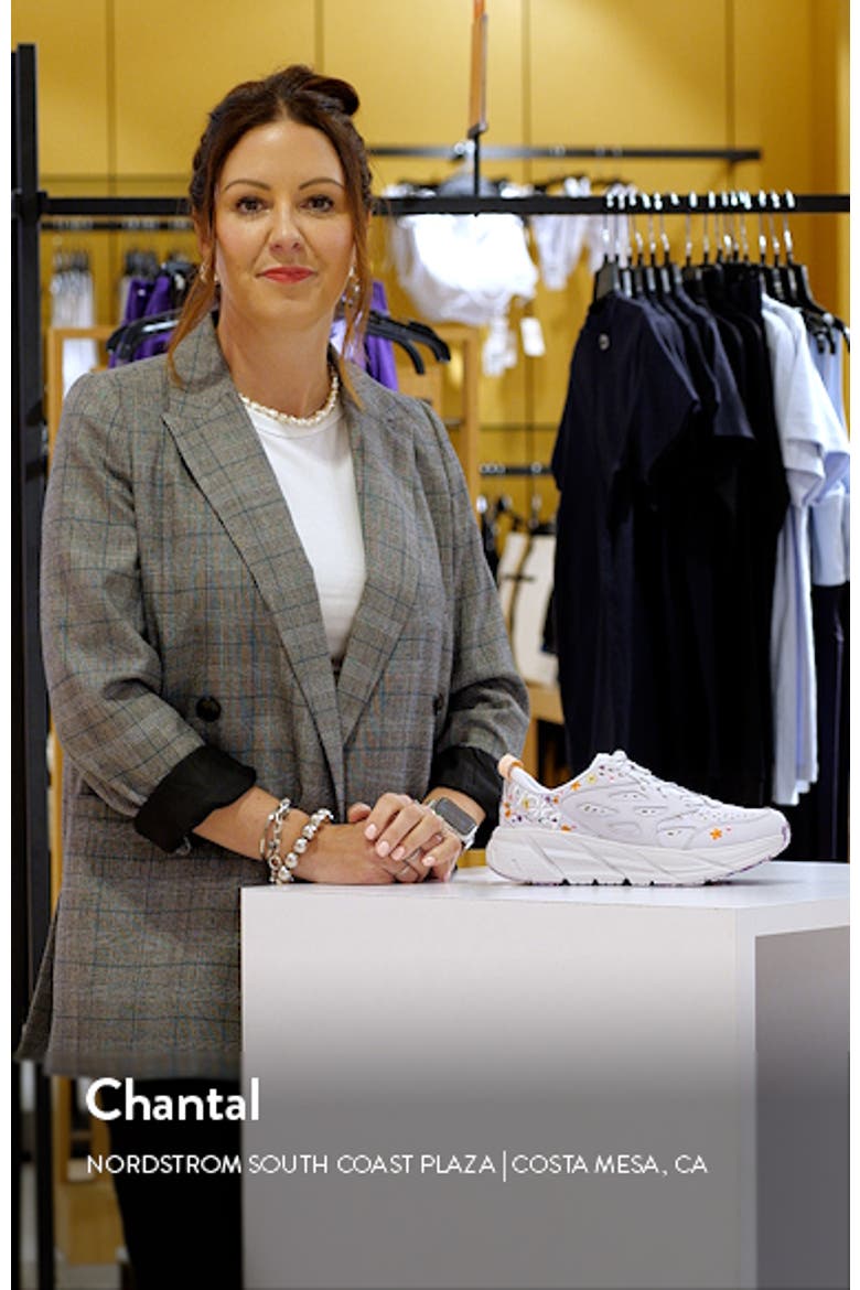 Vibrant Bloom Clifton L BP Sneaker video