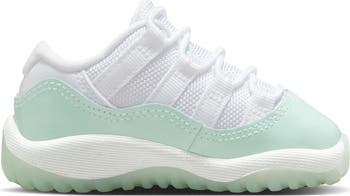 Air Jordan 11 Retro Low Sneaker