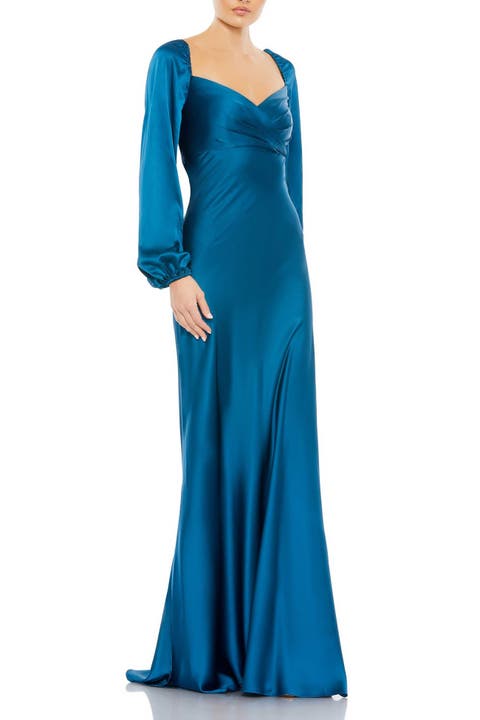 Sweetheart Neckline Long Puff Sleeve Gown