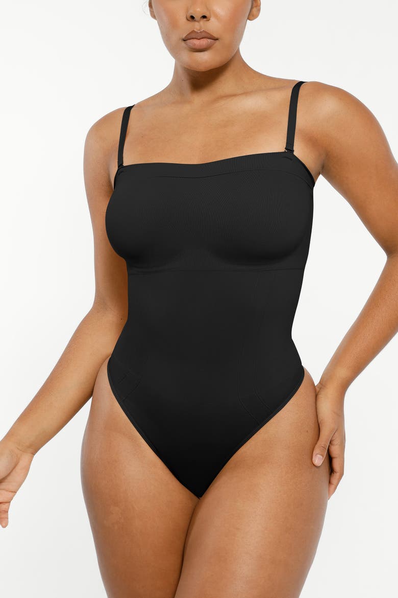 Skin Flow Strapless Sculpt Thong Bodysuit, Main, color, Black