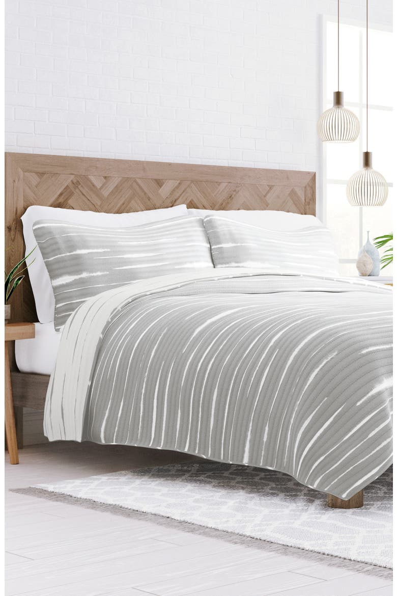 All Season Horizon Light Gray 3-Piece Down Alternative Reversible Quilt Set, Alternate, color, LIGHT GRAY