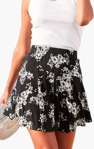 LASCANA Flared Skort