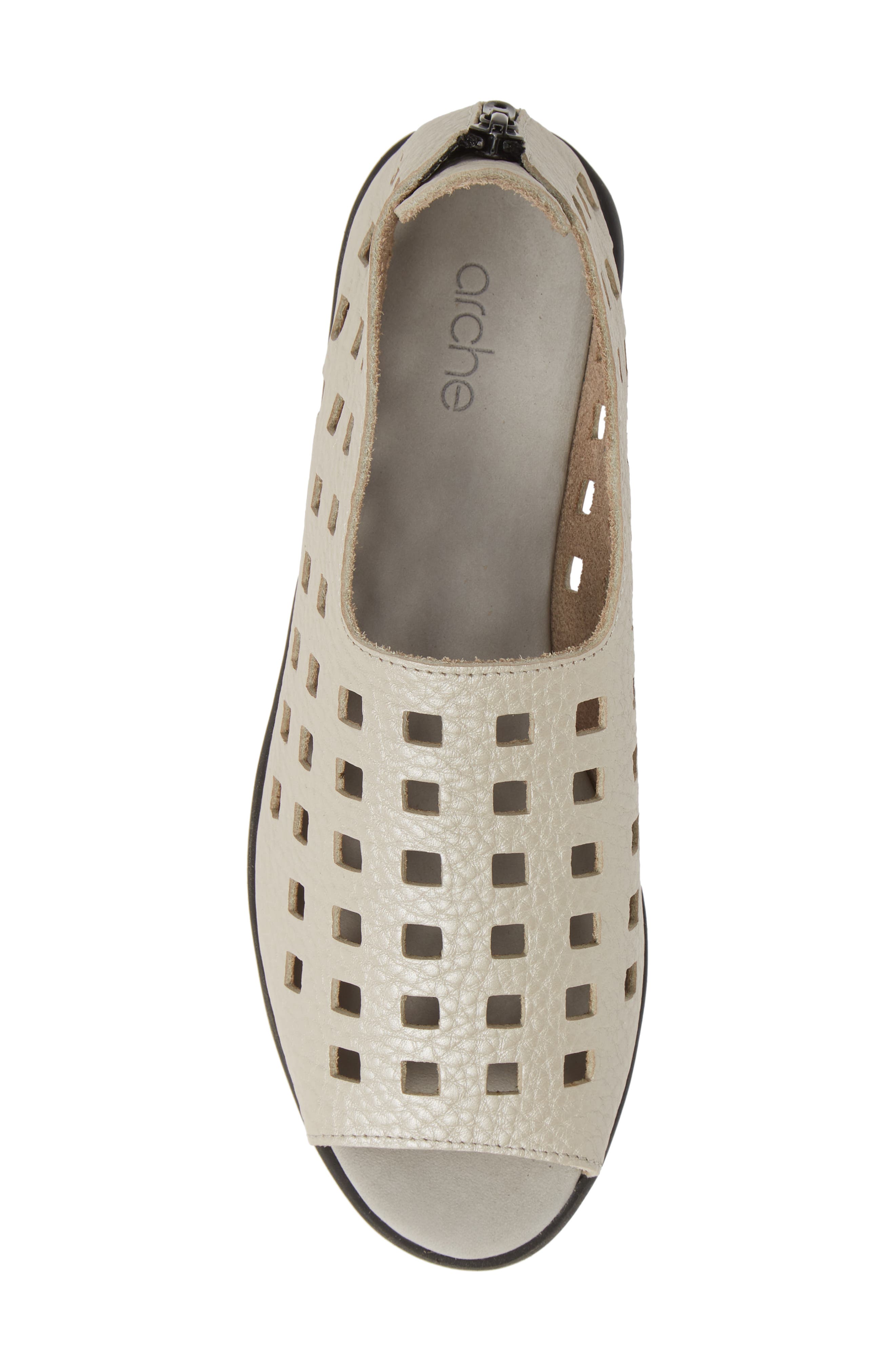 Arche 'Drick' Flat, Alternate, color, 