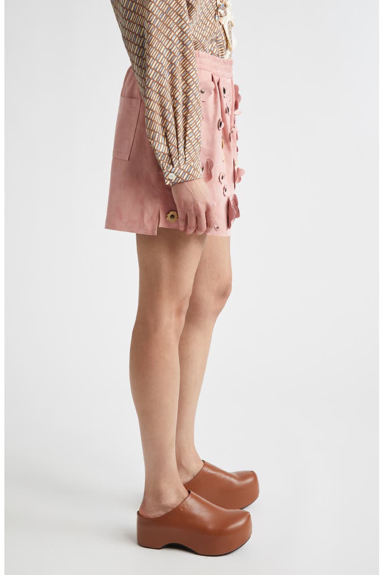 Floral Appliqué Suede Shorts, Alternate, color, 00C20QUARTZ