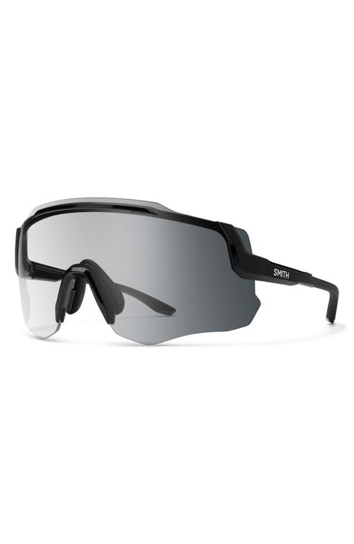 Smith Momentum 135mm Chromapop™ Shield Sunglasses In Black/photochromic Gray