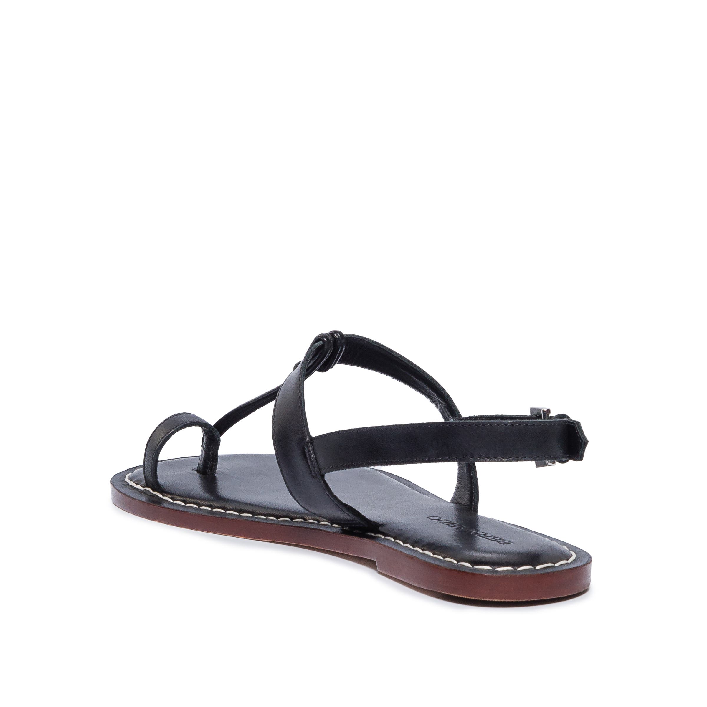 Bernardo Footwear Maverick 2 Toe Ring Sandal, Alternate, color, Black