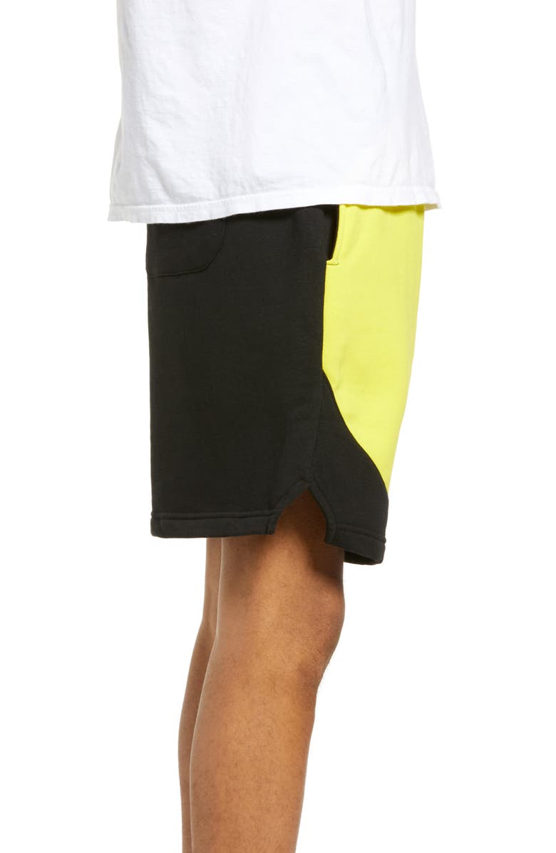 MARKET Chinatown Market Men's Big Smiley Sweat Shorts, Alternate, color, 