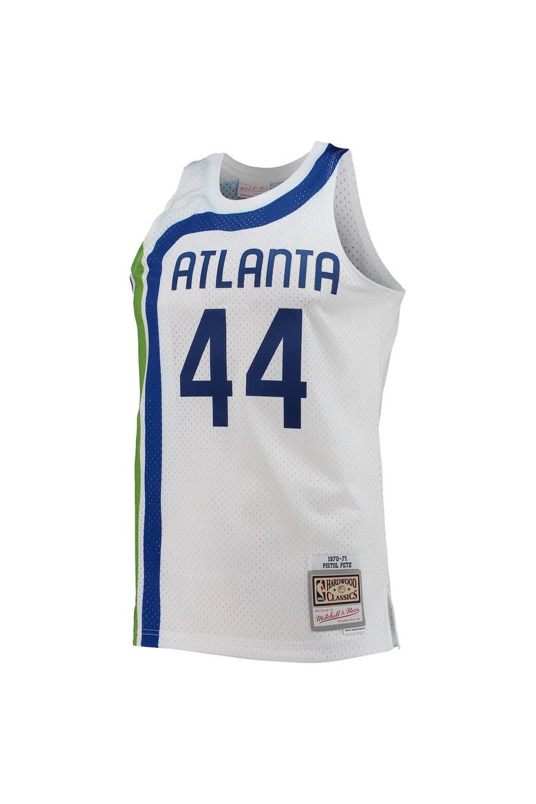 Men's Mitchell & Ness Pete Maravich White Atlanta Hawks 1970-71 Hardwood Classics Swingman Jersey, Alternate, color, White