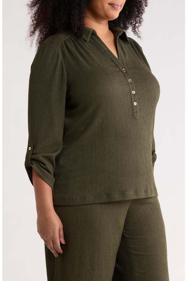 Half Placket Roll Tab Top, Alternate, color, DARK BAY LEAF