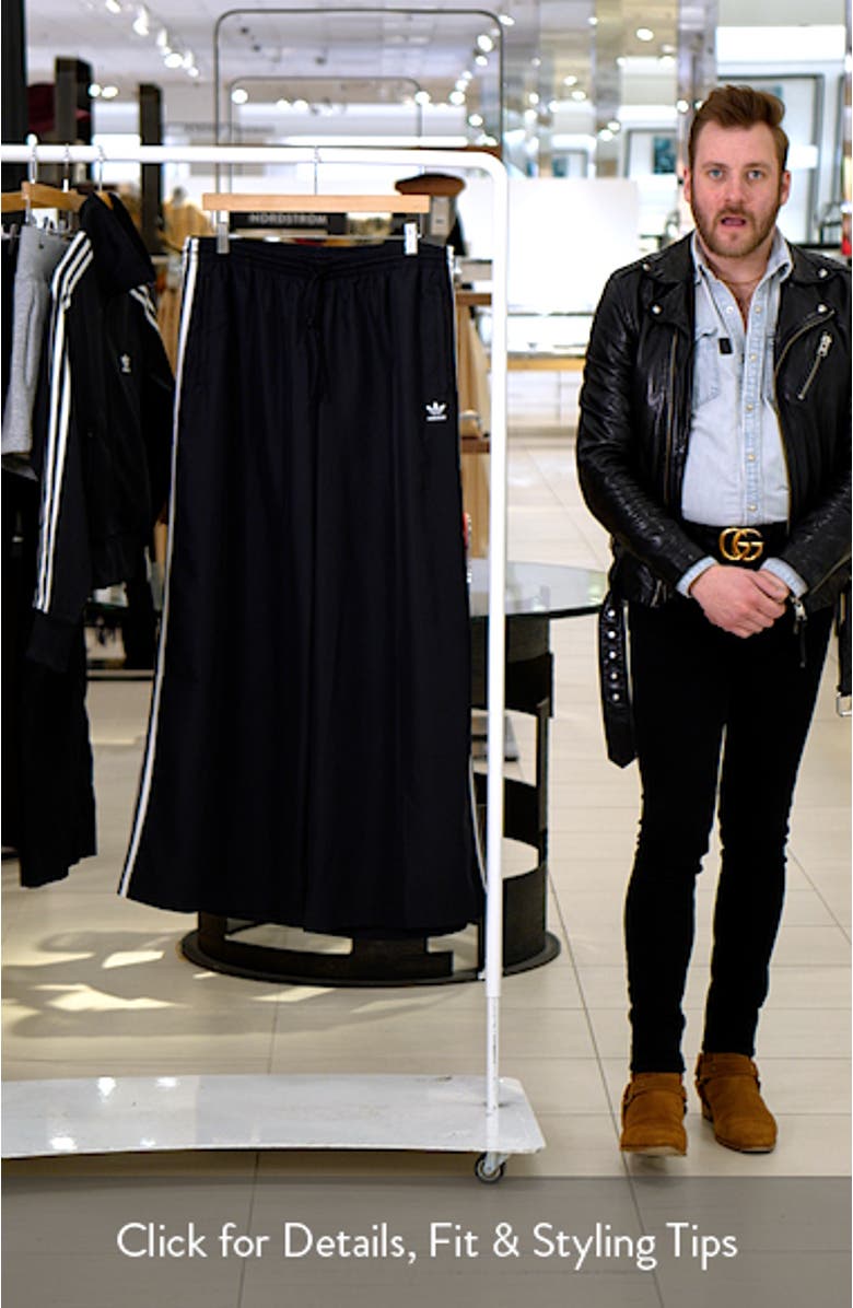 Adicolor Oversized Track Pants, sales video thumbnail