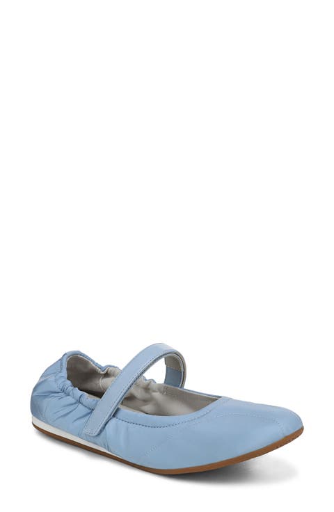 Emilia Ballet Flat (Women)