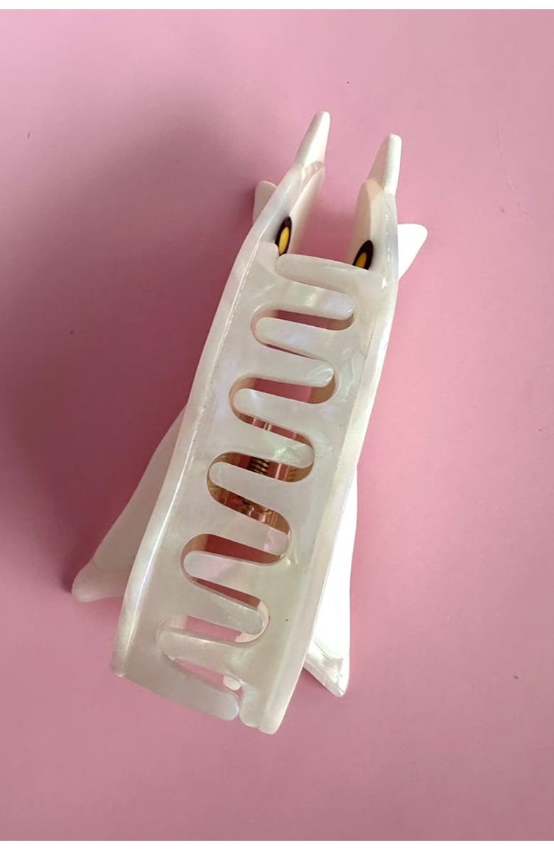 Centinelle Ghost Cat Hair Claw, Alternate, color, White