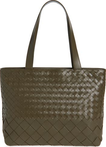 【BOTTEGA VENETA】Small Intrecciato Zip Tote Bag Black Bottega Veneta® Men's Small Intrecciato Zipped Tote in Black