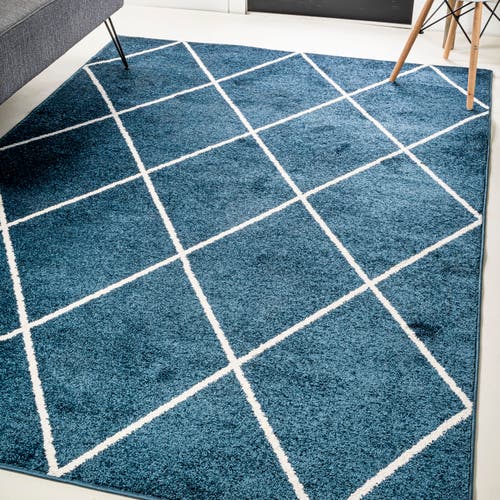 Jonathan Y Cole Minimalist Diamond Trellis Area Rug In Navy/white