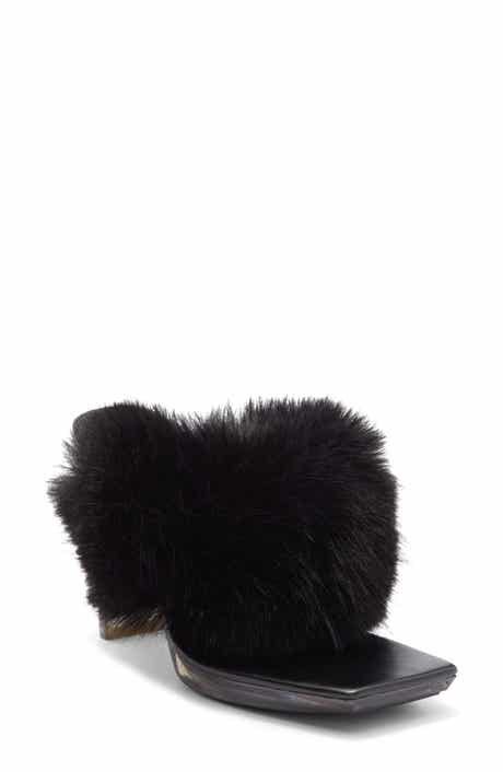 Delusions Faux Fur Slide Sandal