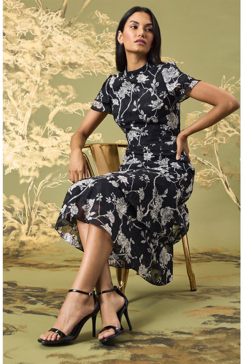 Floral Short Sleeve Tiered Midi Dress, Alternate, color, BLACK/WHITE