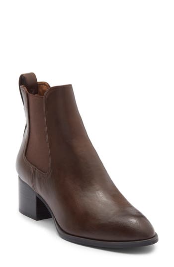 Nordstrom Rack Callie Chelsea Boot In Brown